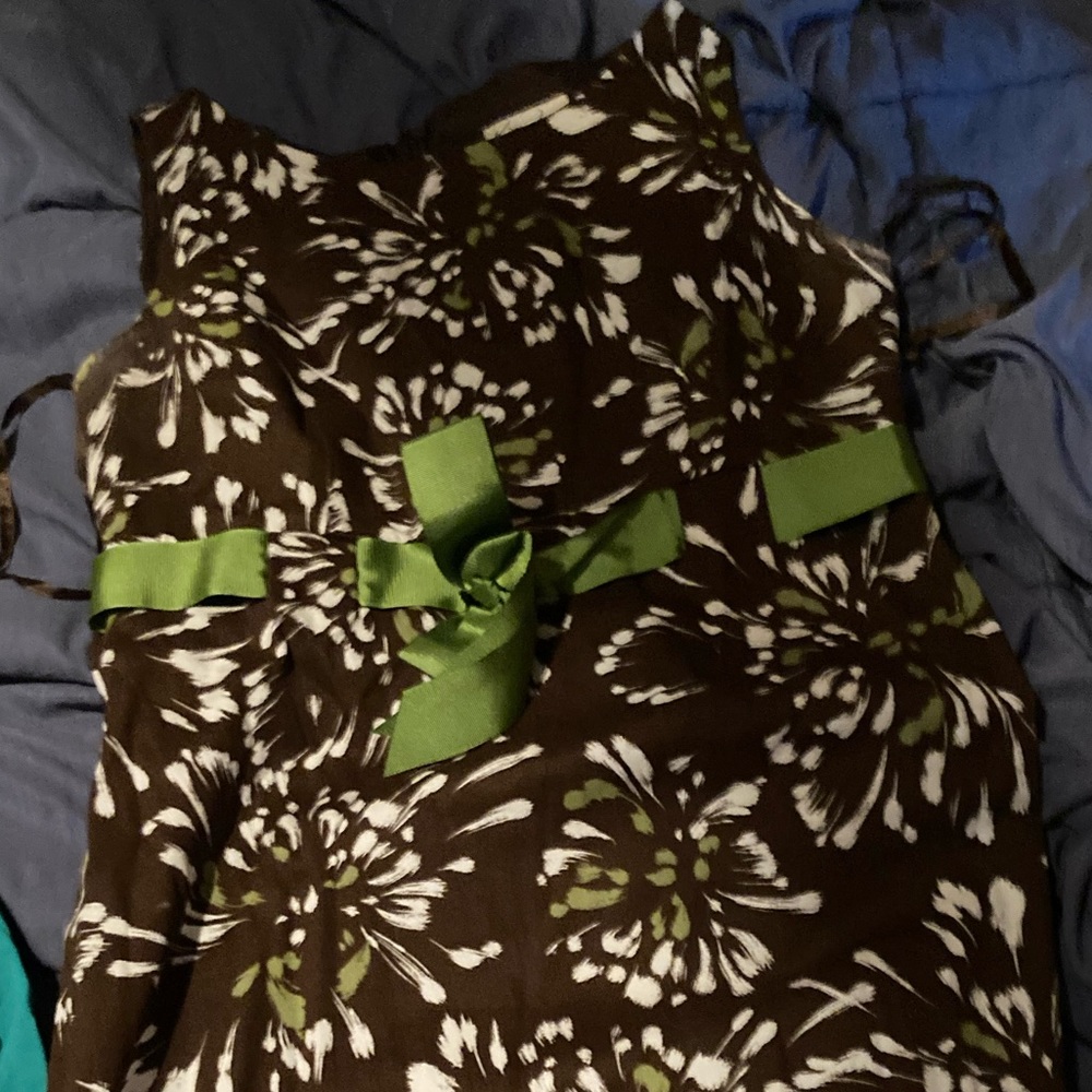 Dark brown dress